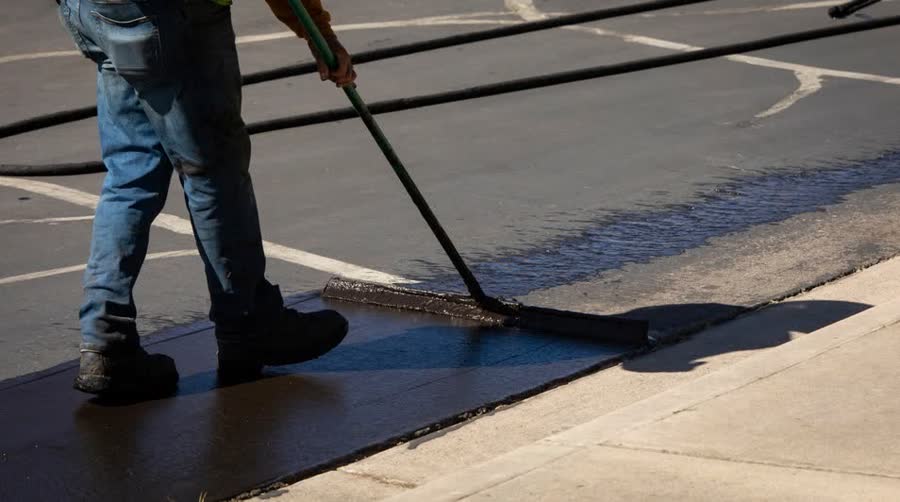 Parking Lot Sealcoating